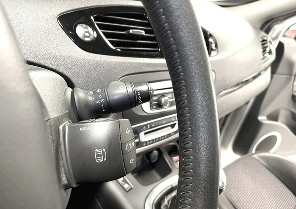 Renault Grand Scenic cena 30000 przebieg: 220000, rok produkcji 2013 z Stronie Śląskie małe 596